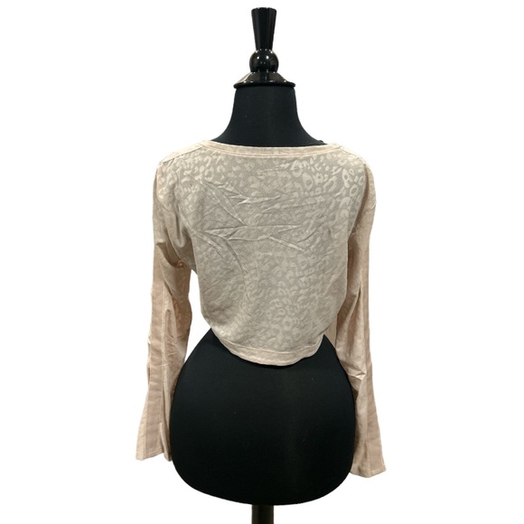 Victorias Secret Long Sleeve Sheer Cheetah Print Top - Picture 2 of 6